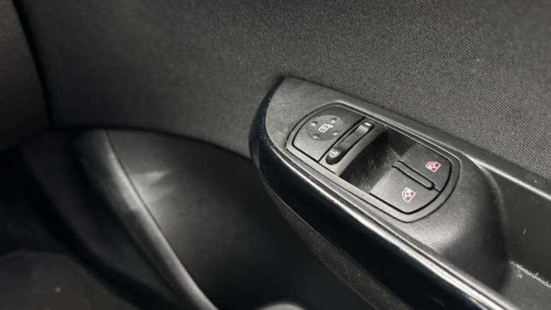 Vauxhall Corsa 1.4 Griffin 5dr Petrol Hatchback